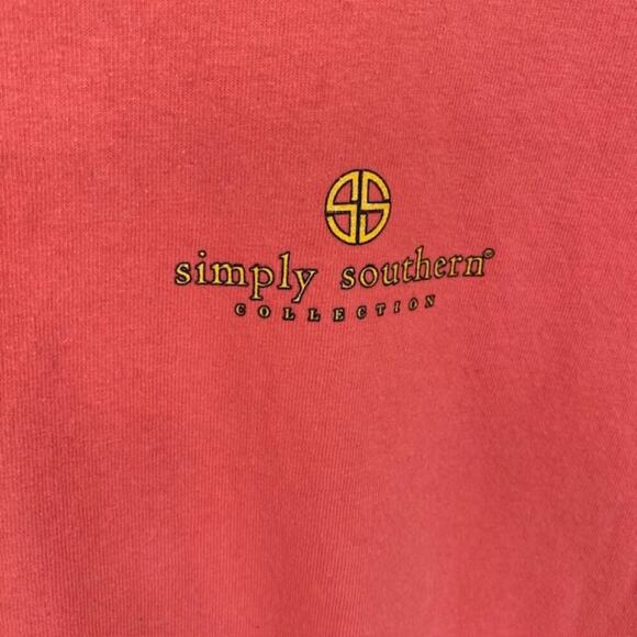 Simply Southern Coral "Happy Camper" T-Shirt - large - Picture 4 of 6